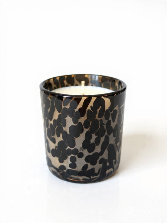 Black tortoise shell soy candle